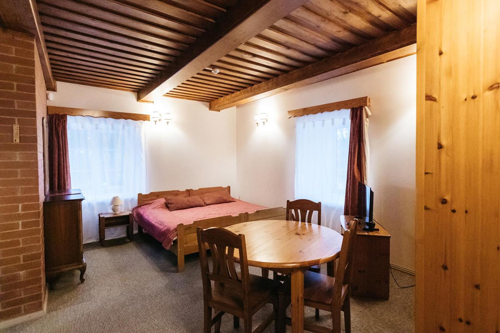 Jaunmoku Palace Complex Hotel Tume Εξωτερικό φωτογραφία